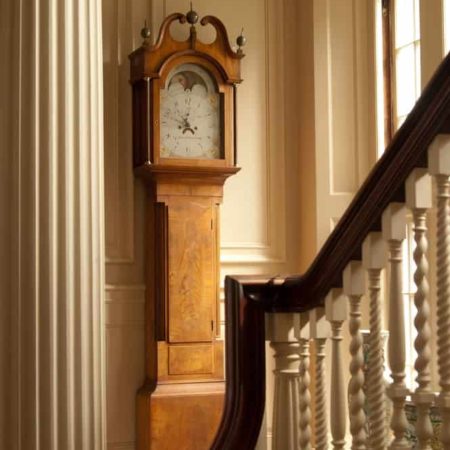 Comment identifier une horloge à pendule Thomas Mantel Vintage