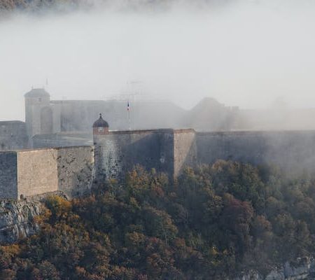 Séminaires château Lyon : Est-il possible de réserver le château en exclusivité pour le séminaire ?