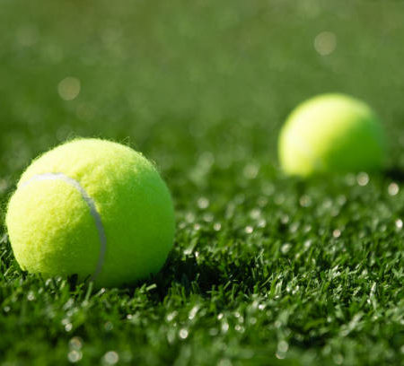 Quelles garanties demander pour une Construction court de tennis en gazon synthétique à Toulon ?